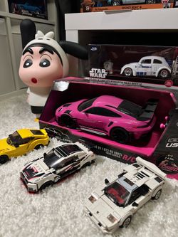 Jada Porsche 911 GT3 RS 992 RC Car