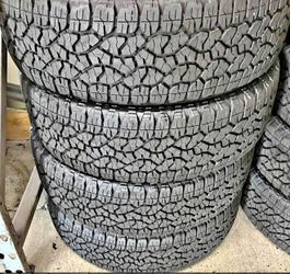 275/65/20 Goodyear Selling 4 nearly new tires with 80% tread life remaining.🌟🌟