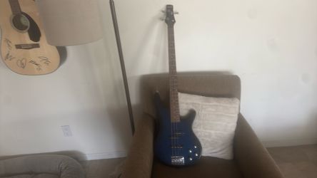 Ibanez 3 string bass