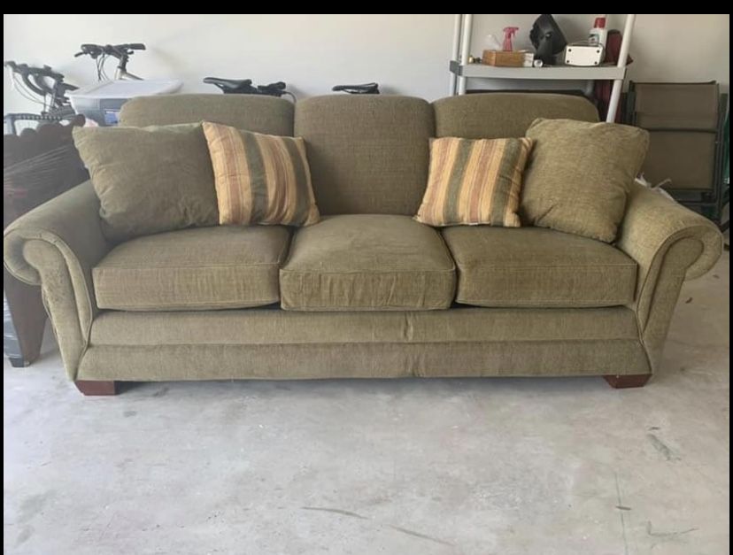 2in1 sleeper couch