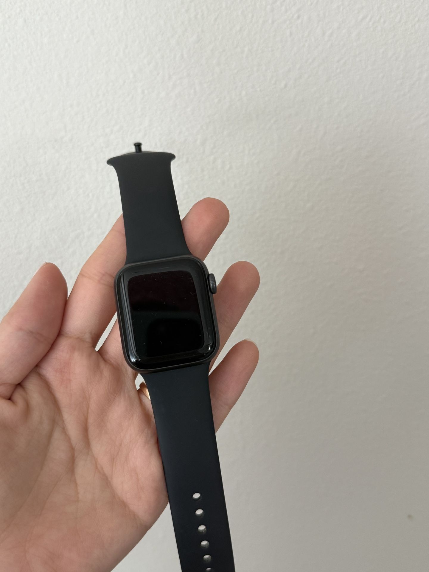 Apple Watch Series 5 (40mm)