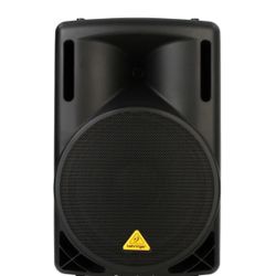 Set Of 4 Behringer B215D 550 Watts  Powered Speaker