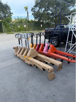 Pallet Jacks