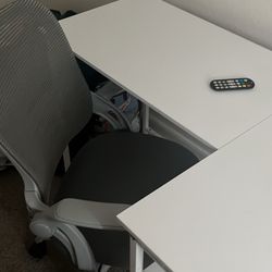 White Desk With Chair