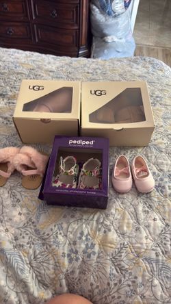 Baby shoes
