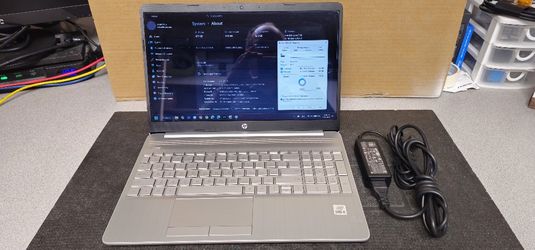 HP Notebook 15.3 Inch - Works Great