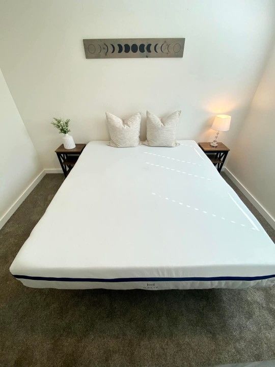 Helix Midnight Cal King Mattress