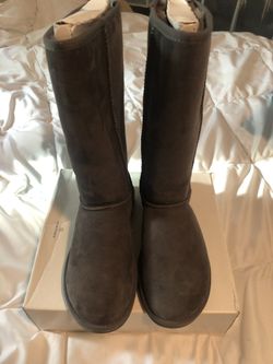 Classic tall UGG SIZE women’s 6