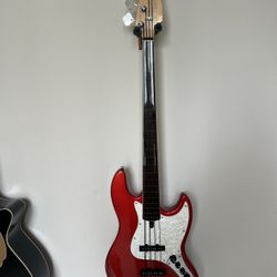 Sire V7 swamp ash fretless electric bass guitar