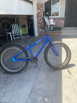 Mongoose Beast fat tire bike