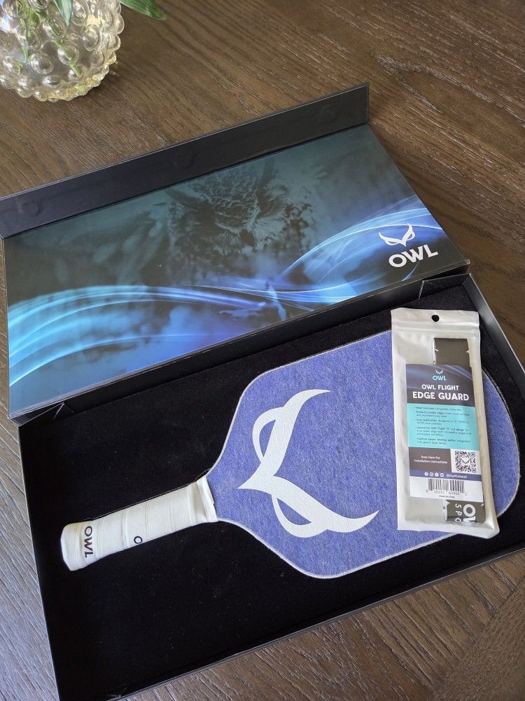 Owl Quiet Pickleball Paddle
