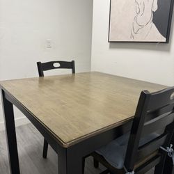 Table For 3 