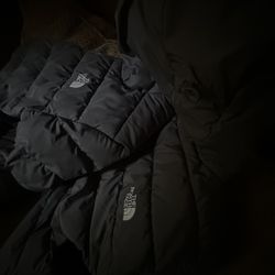 North Face Size Large Puffer
