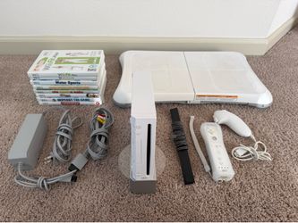 Nintendo Wii + Games & Balance Board