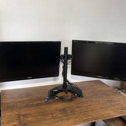 Duel ViewSonic Monitors 22” with stand