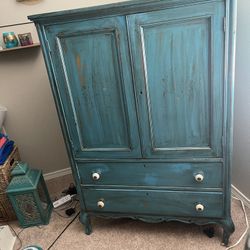 Beautiful dresser