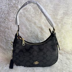 Coach crossbody