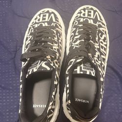 Versace Black/white shoes