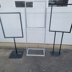 Sign Displays