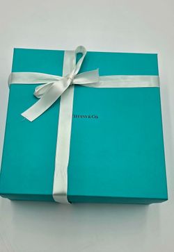 Tiffany & Co. Bone China Coffee Cups Large 20oz NIB