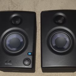 Presonus Eris E3.5 Gen 1 Monitors With Stands