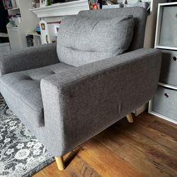 2 Oversized Chairs - Pick up only 