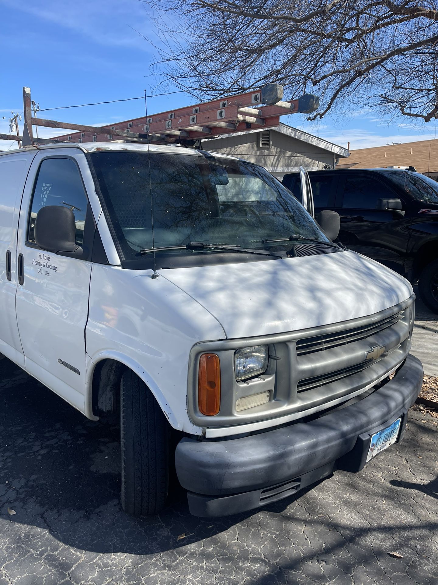 2000 Chevy Express 2500