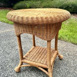 Vintage Wicker Side Table / Plant Stand