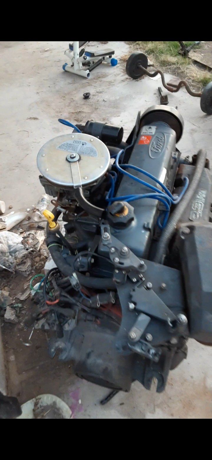 2.3 l Ford cobra boat motor