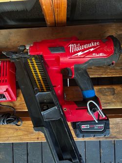 M18 FUEL 3-1/2 in. 18-Volt 21-Degree Lithium-Ion Brushless Cordless Framing Nailer