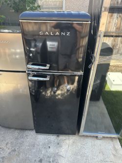 Galanz Fridge And Freezer