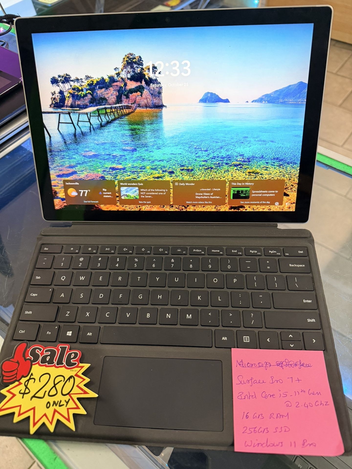 Microsoft Surface Pro 7 + IntelCore i5 -11th Gen @ 2.40Ghz 16GB RAM 256GB SSD Windows 11 Pro ChaChar