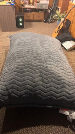 Gray Chevron Plush Weighted Blanket