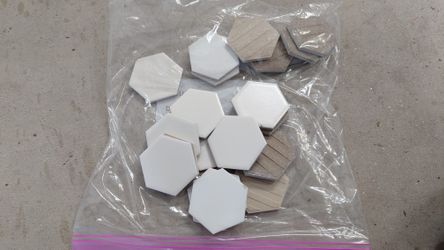 20 - Glazed Ceramic Tiles