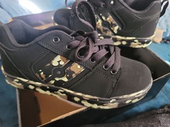 Heelys Youth Skate Shoe