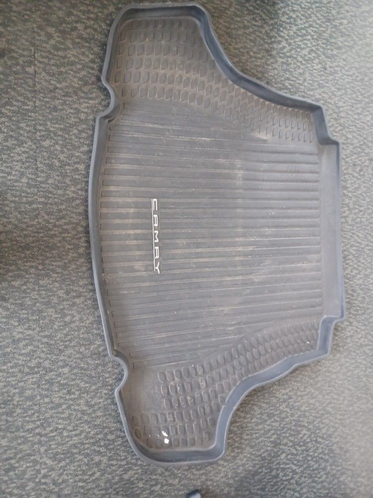 Toyota CAMRY TRUNK WEATHERMAT