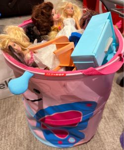 Toys / Barbies