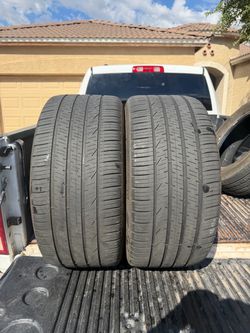 Tires 275/35R20