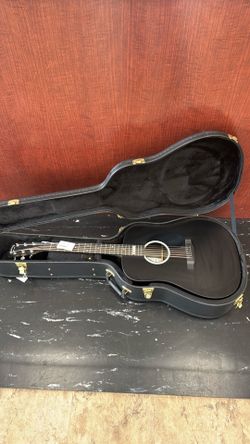 Music gear guitars Martin dx