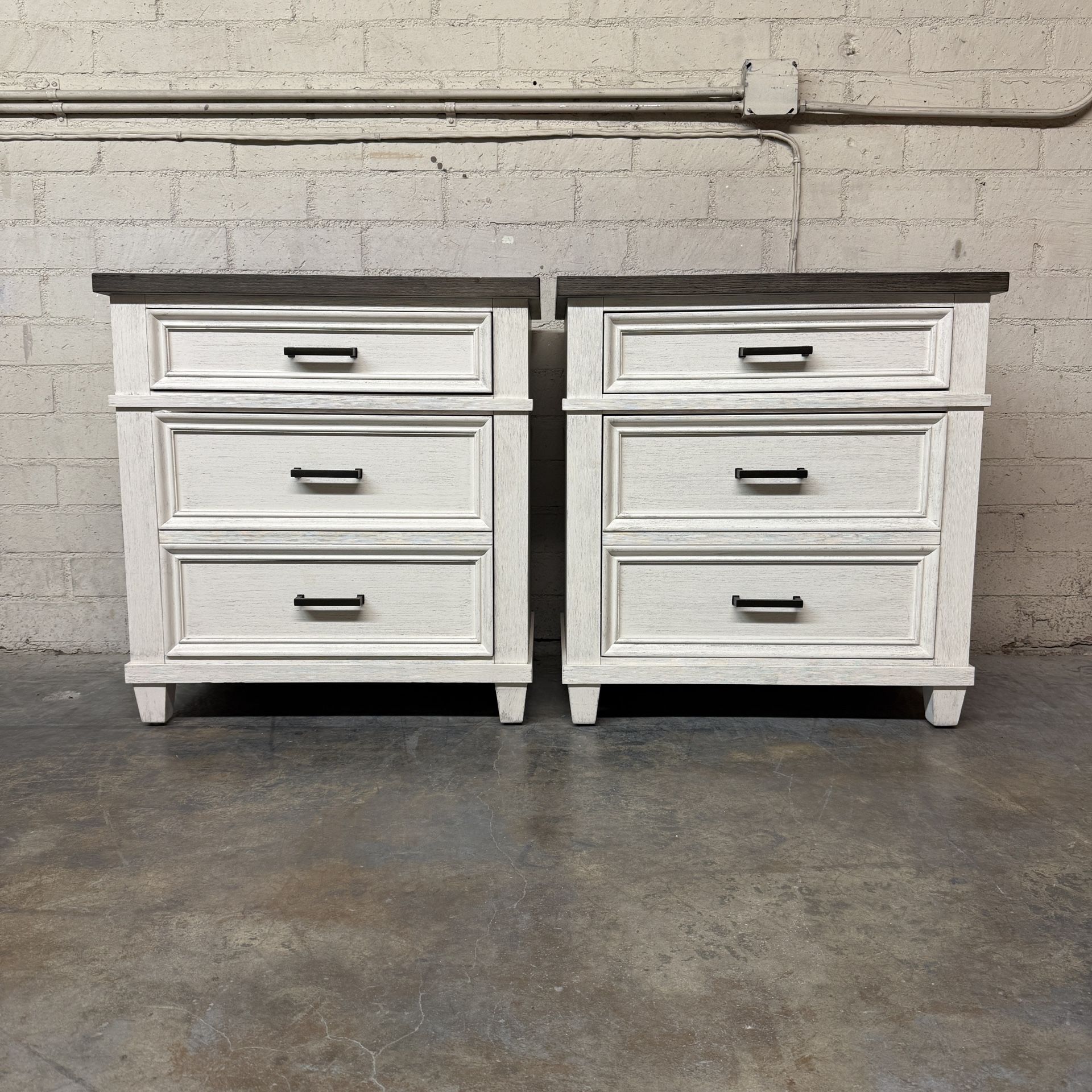 Delivery Is Available Never used Open box Aspenhome Solid Wood pair of Nightstands $490 OBO!