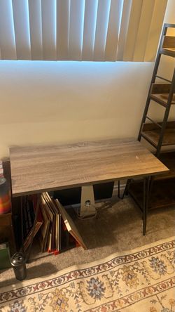 Table/Desk