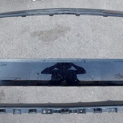 2018 2019 2020 FORD MUSTANG FRONT BUMPER COVER