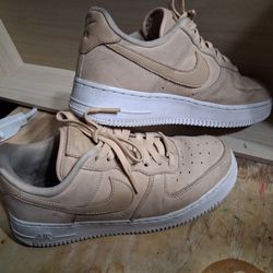 Nike orange, tan size 7.5