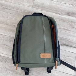 TARION Large Camera Backpacks for Photographers - Waterproof Camera Bag Photography backpack with 15.6" Laptop Compartment Rain Cover Side Access Trip