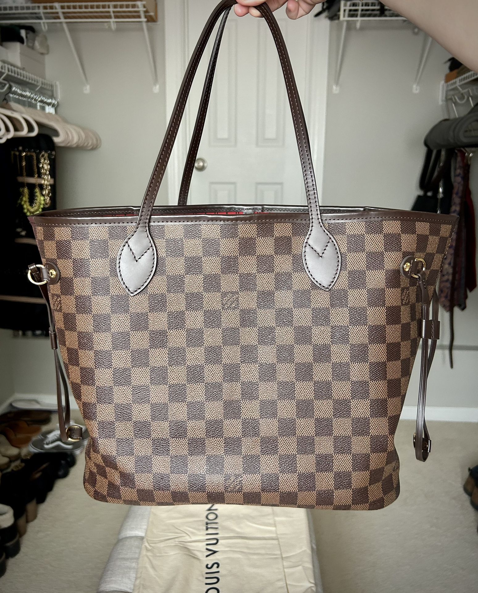 Authentic Louis Vuitton Neverfull MM, Damien Ebener, Cherry Interior.