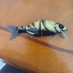 clickbait shorebanger swimbait 