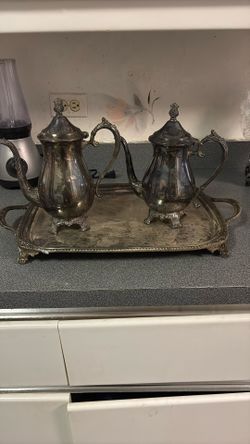 VINTAGE FB ROGERS SILVER PLATED TEA/COFFEE SET