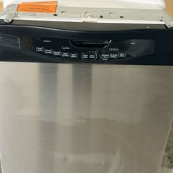 GE Dishwasher 23.5” Width