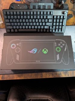 Xbox Ally X Gaming Handheld