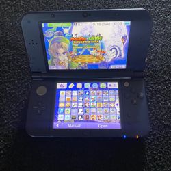 Nintendo 3DS XL Galaxy Purple Edition